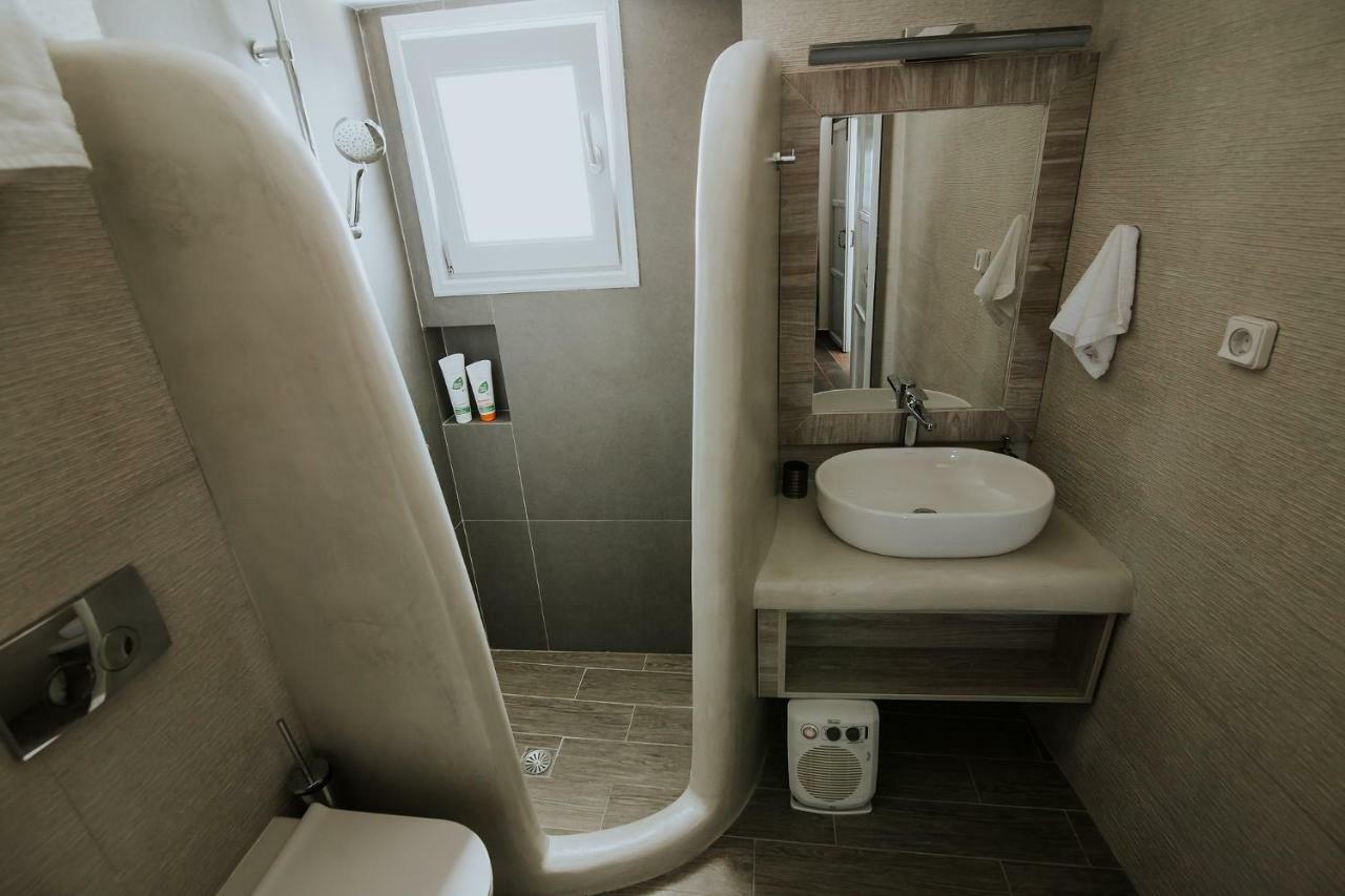 אגיאלי Amorgis Seaside Villa מראה חיצוני תמונה
